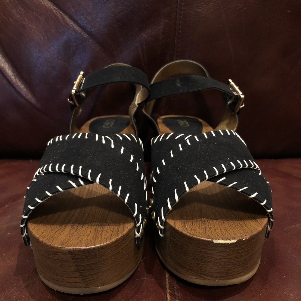 Flatform Sandals